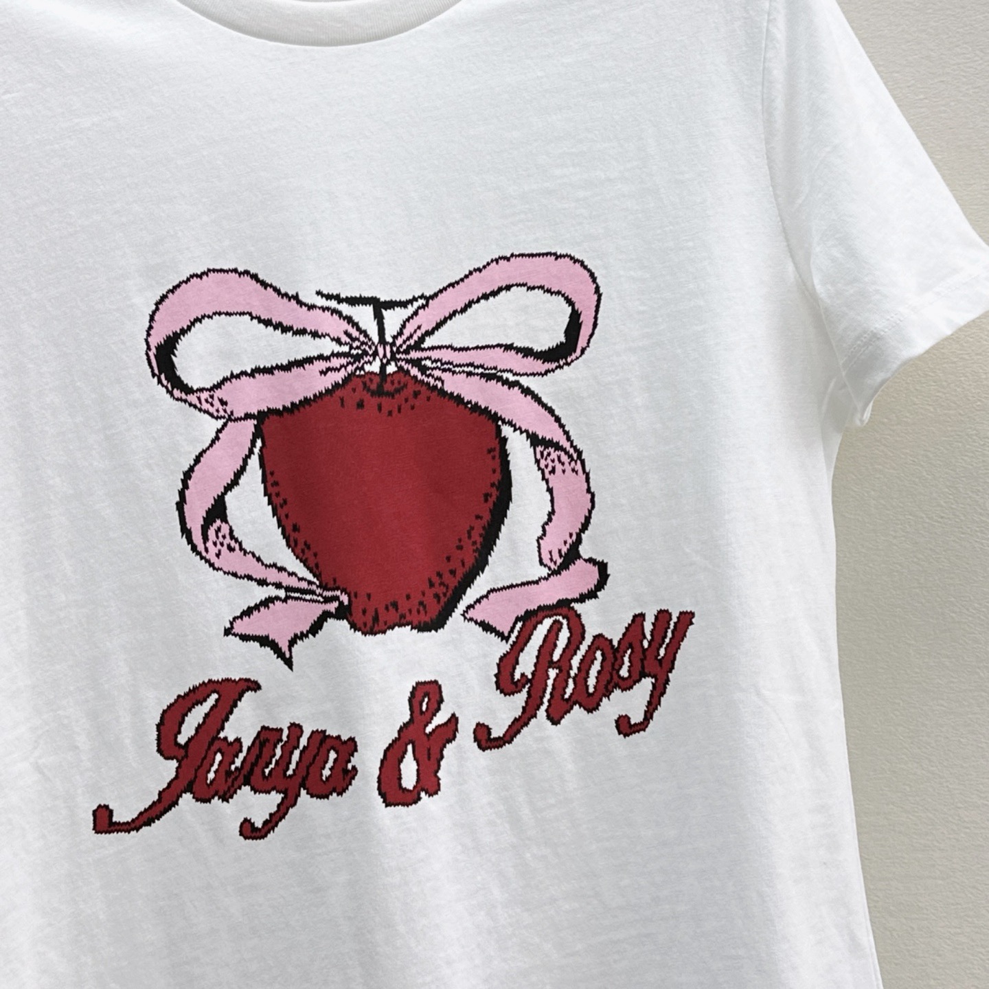 Women's short sleeves